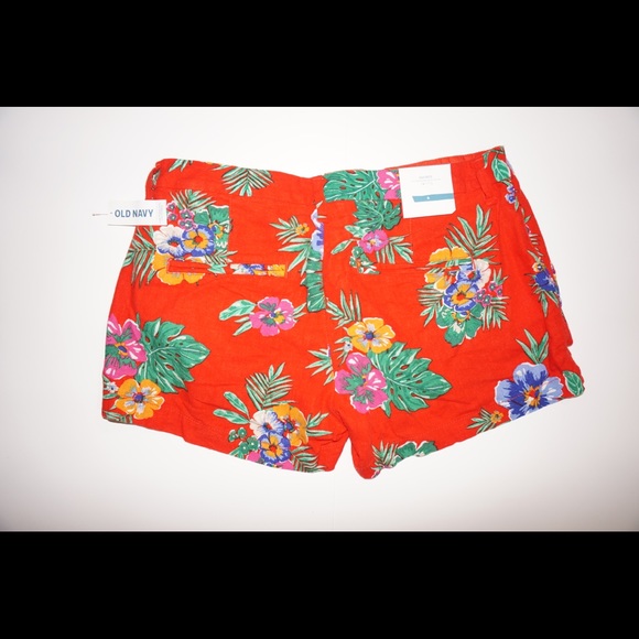 Old Navy Shorts - Picture 2 of 2